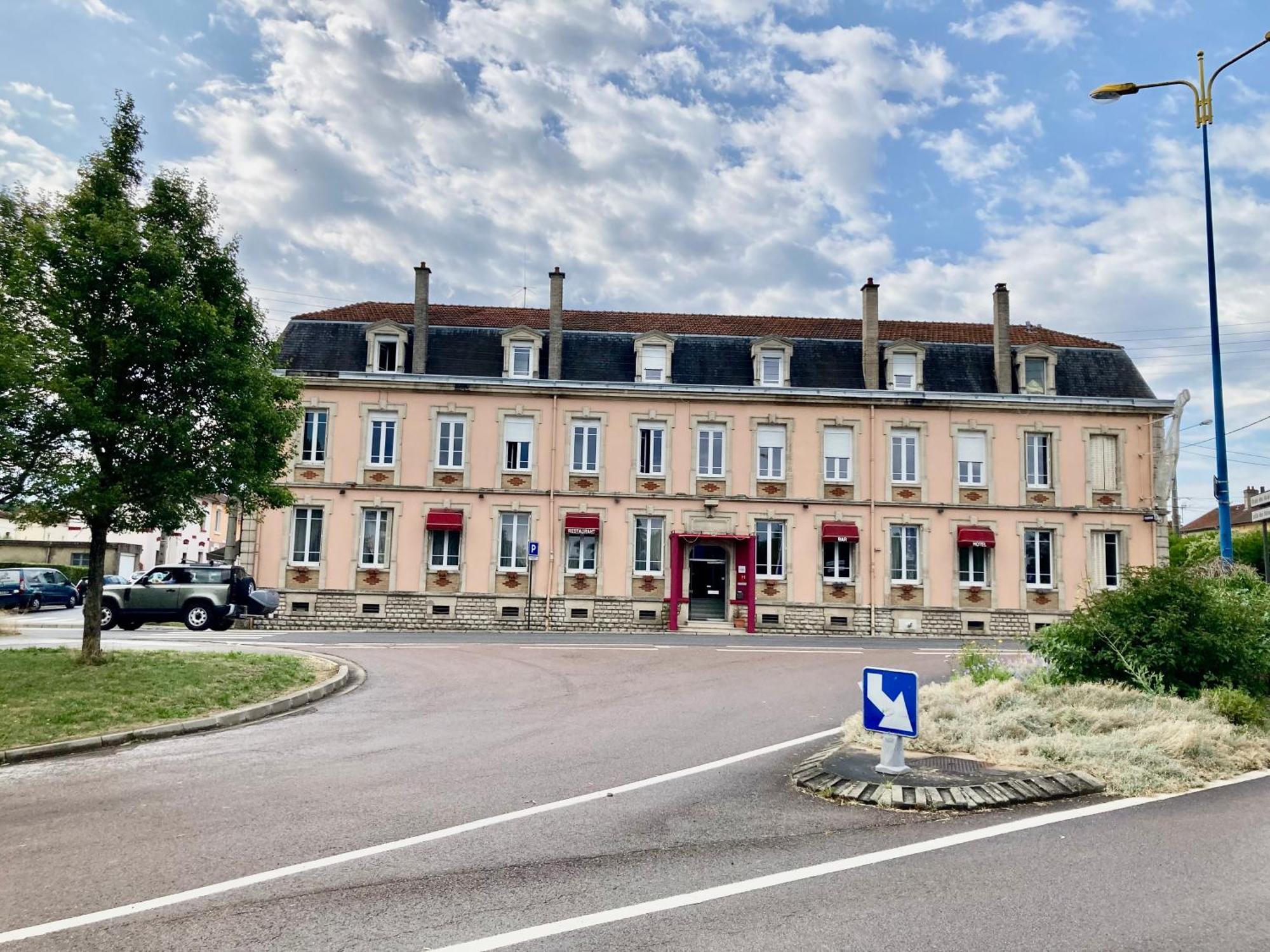 Hotel De Champagne Saint-Dizier Ngoại thất bức ảnh