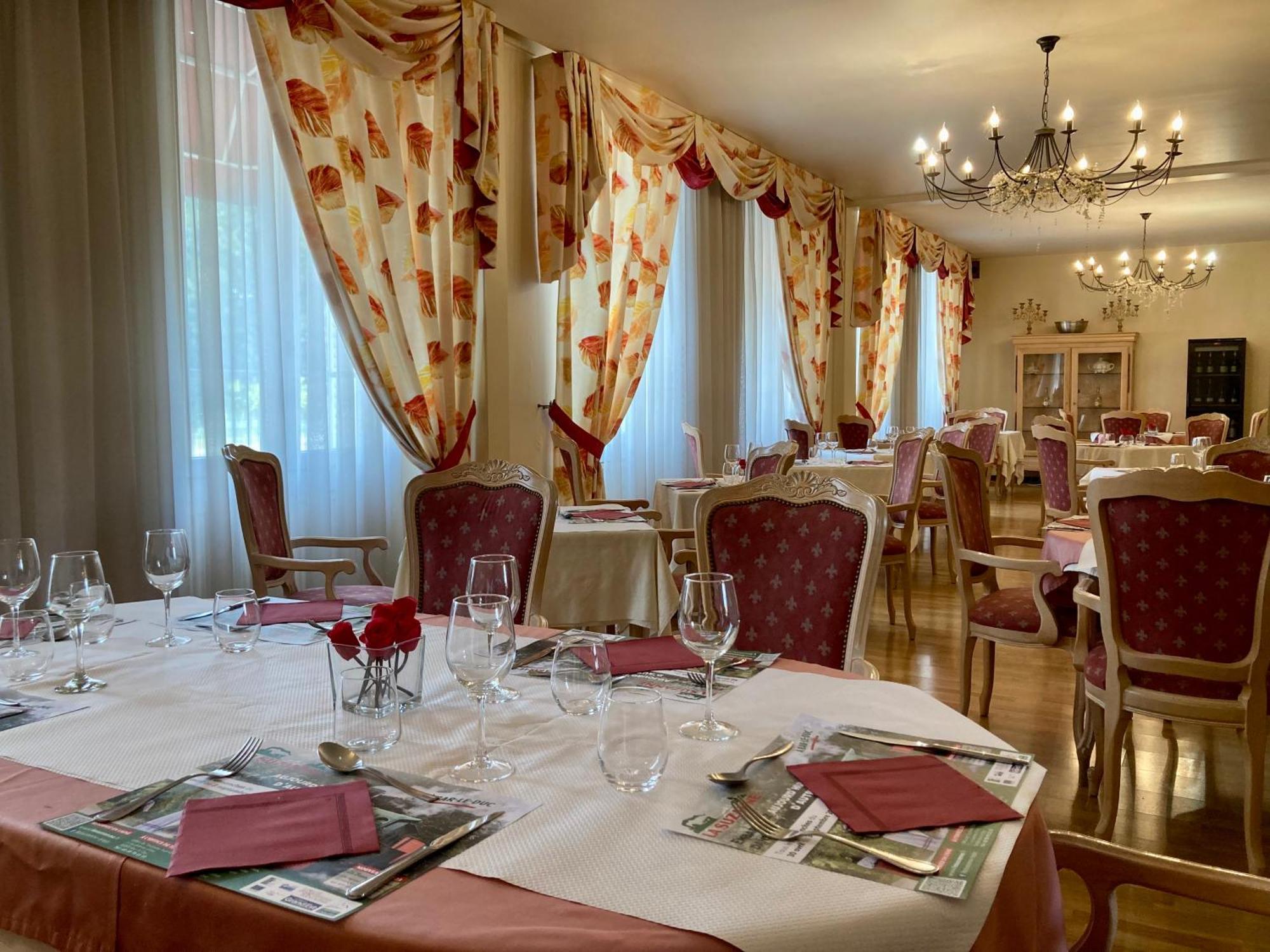 Hotel De Champagne Saint-Dizier Ngoại thất bức ảnh